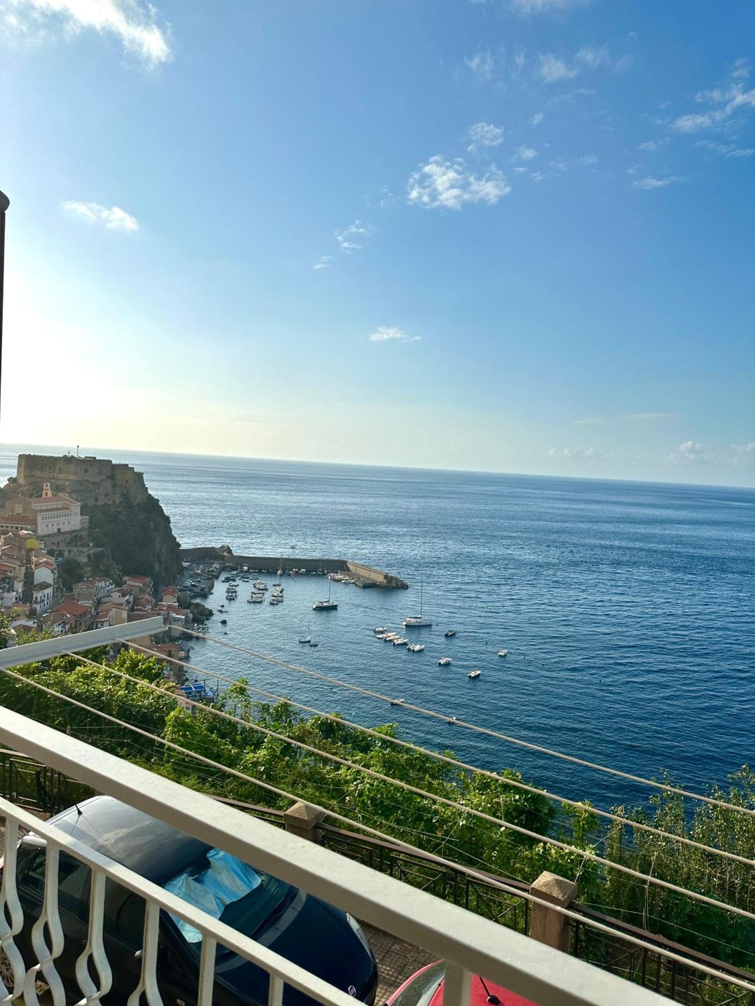 The View Apartment Scilla Exterior photo