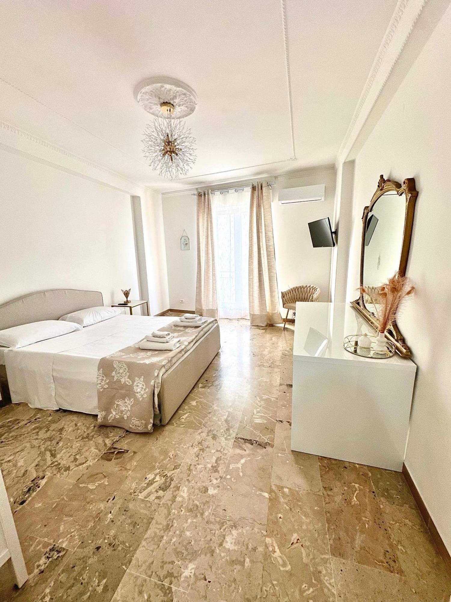 The View Apartment Scilla Exterior photo