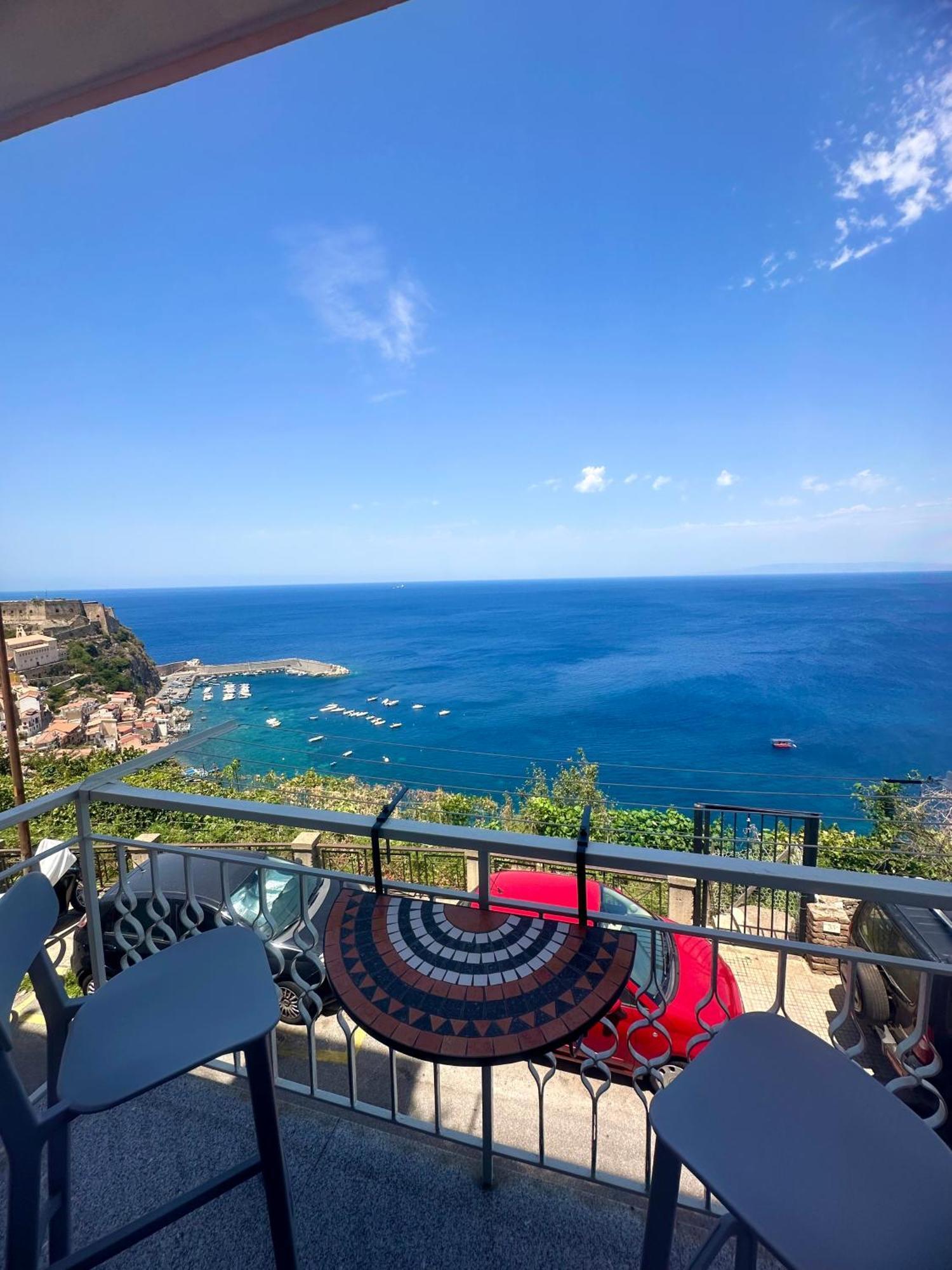 The View Apartment Scilla Exterior photo